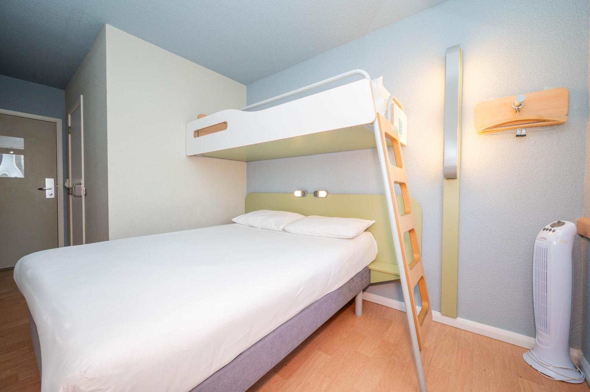 Ibis Budget London Barking Баркинг Экстерьер фото
