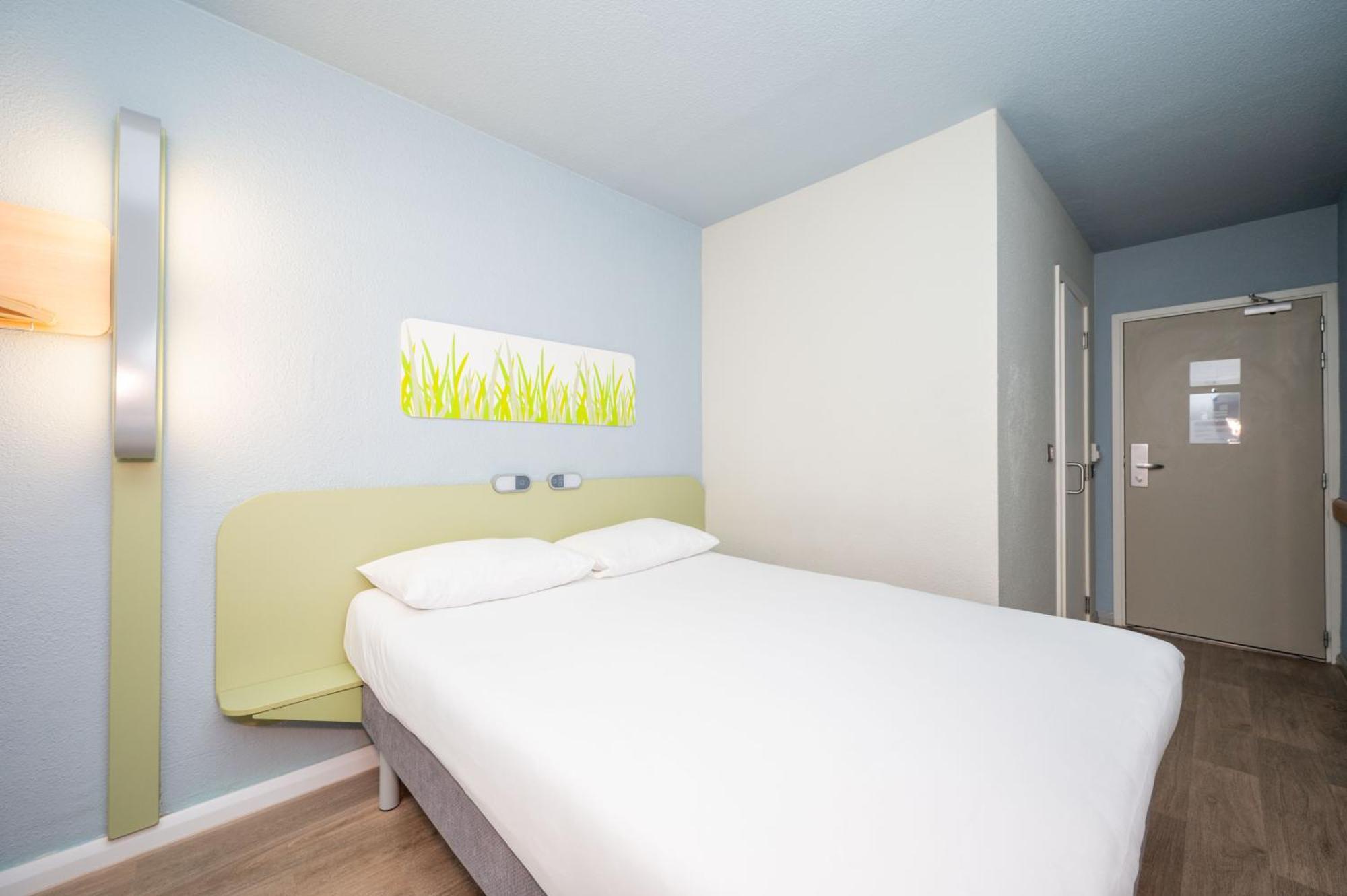 Ibis Budget London Barking Баркинг Экстерьер фото