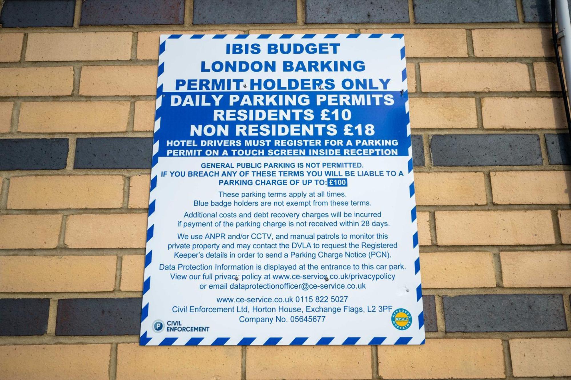 Ibis Budget London Barking Баркинг Экстерьер фото