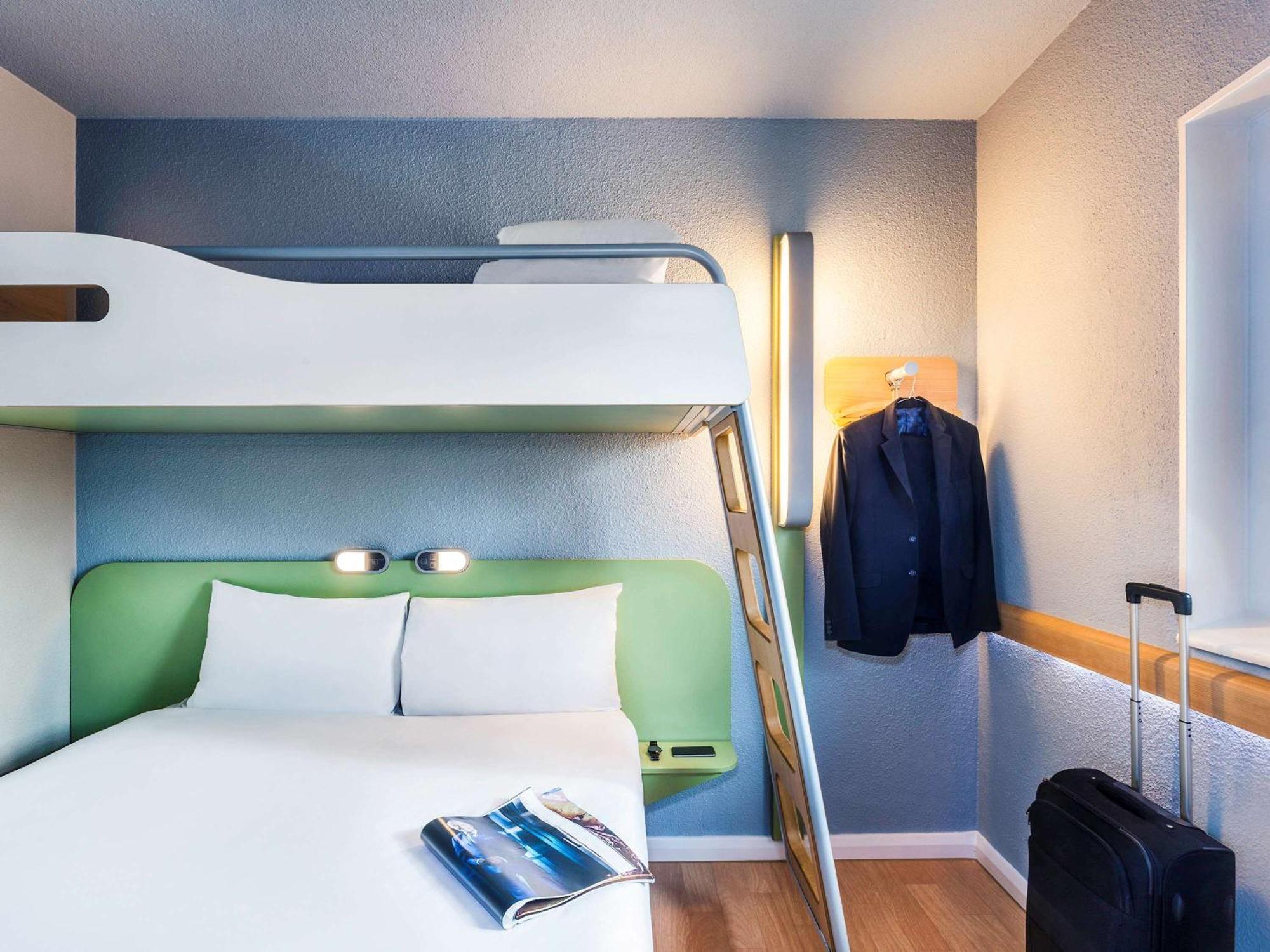 Ibis Budget London Barking Баркинг Экстерьер фото