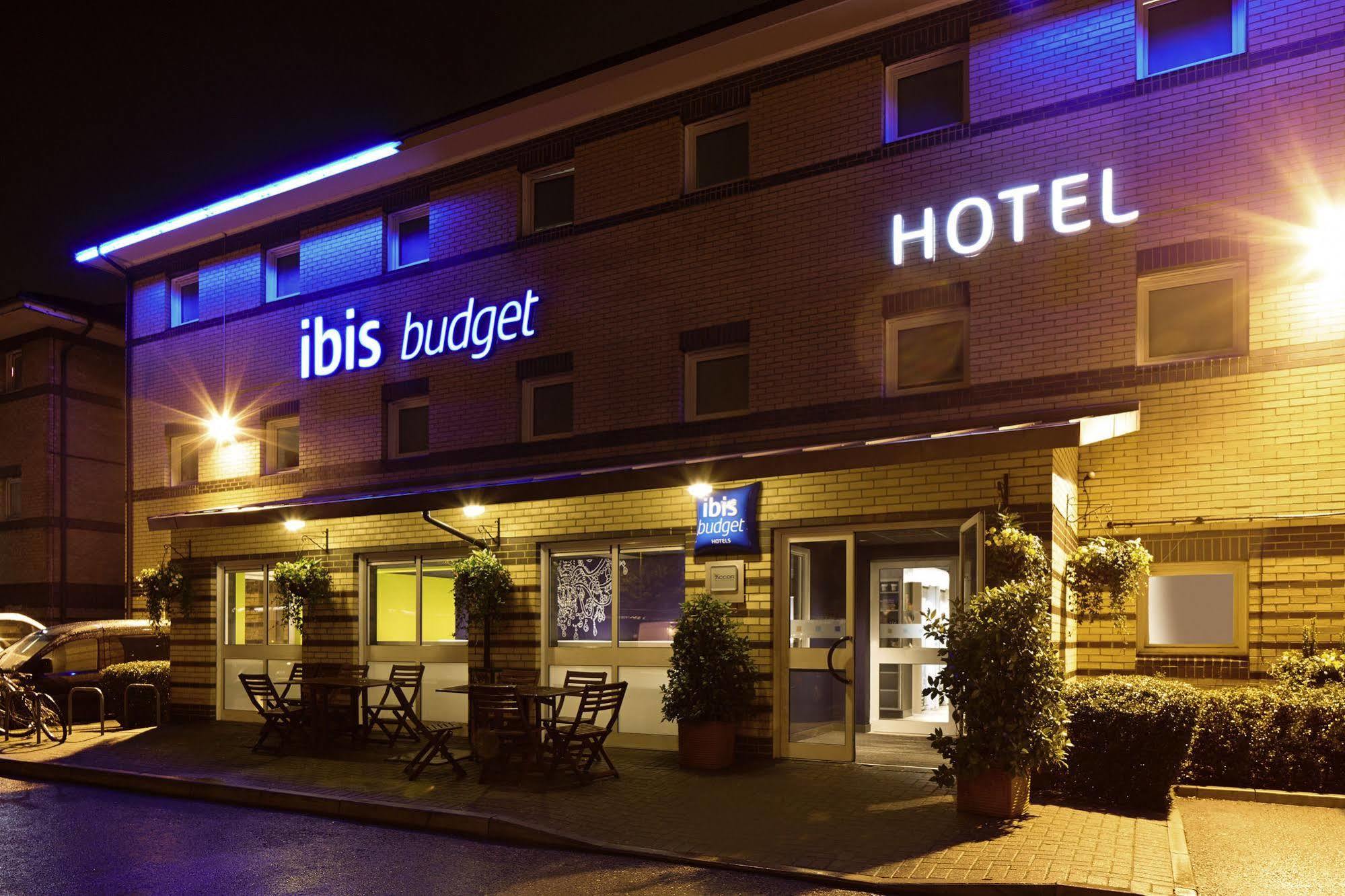 Ibis Budget London Barking Баркинг Экстерьер фото